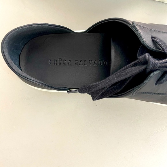 Freda Salvador EDA D’orsay Sneaker Size 8 1/2
Black Leather - Picture 3 of 9
